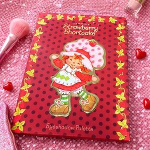 Strawberry Shortcake Eyeshadow Palette